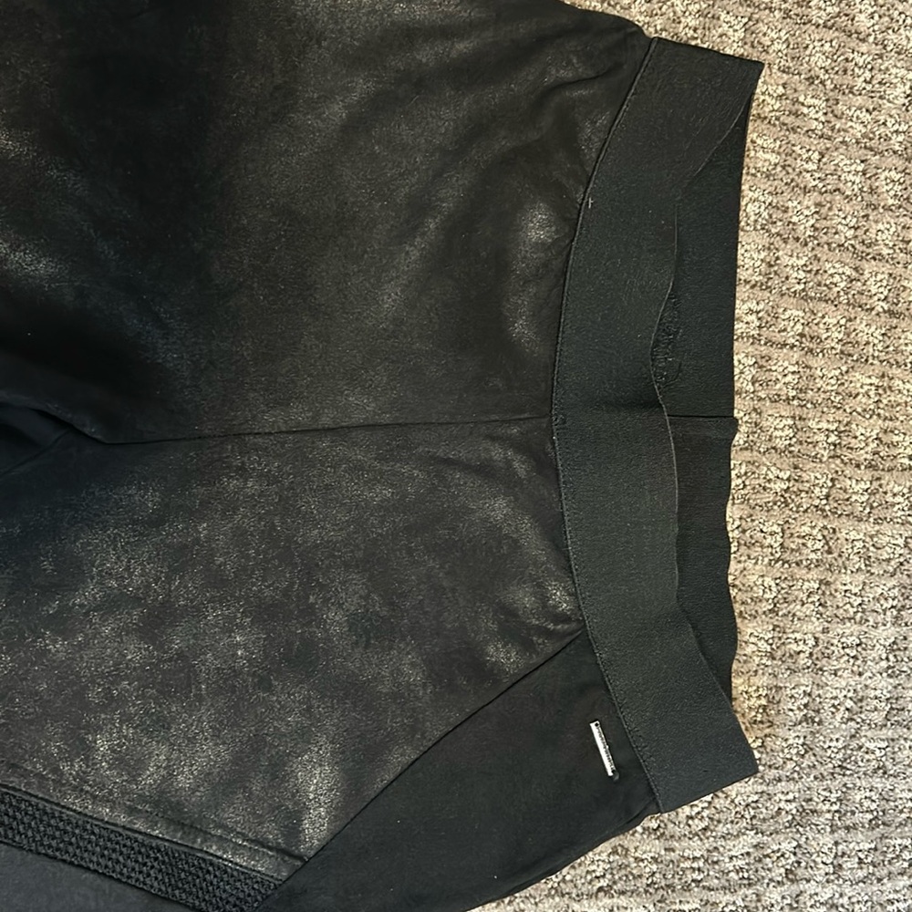 Lady Dutch high society black leggings with metallic shimmer, size small